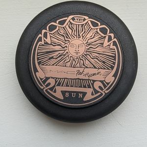 MAC x Pony Park Sun Highlighter